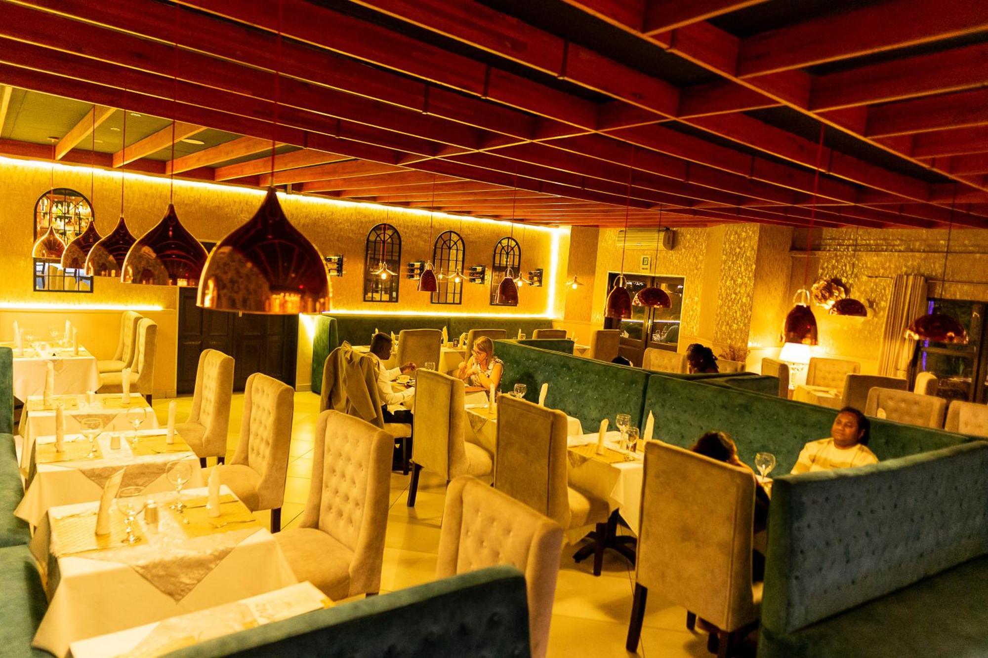 Casa Mia Lodge & Restaurant Блантайр Экстерьер фото