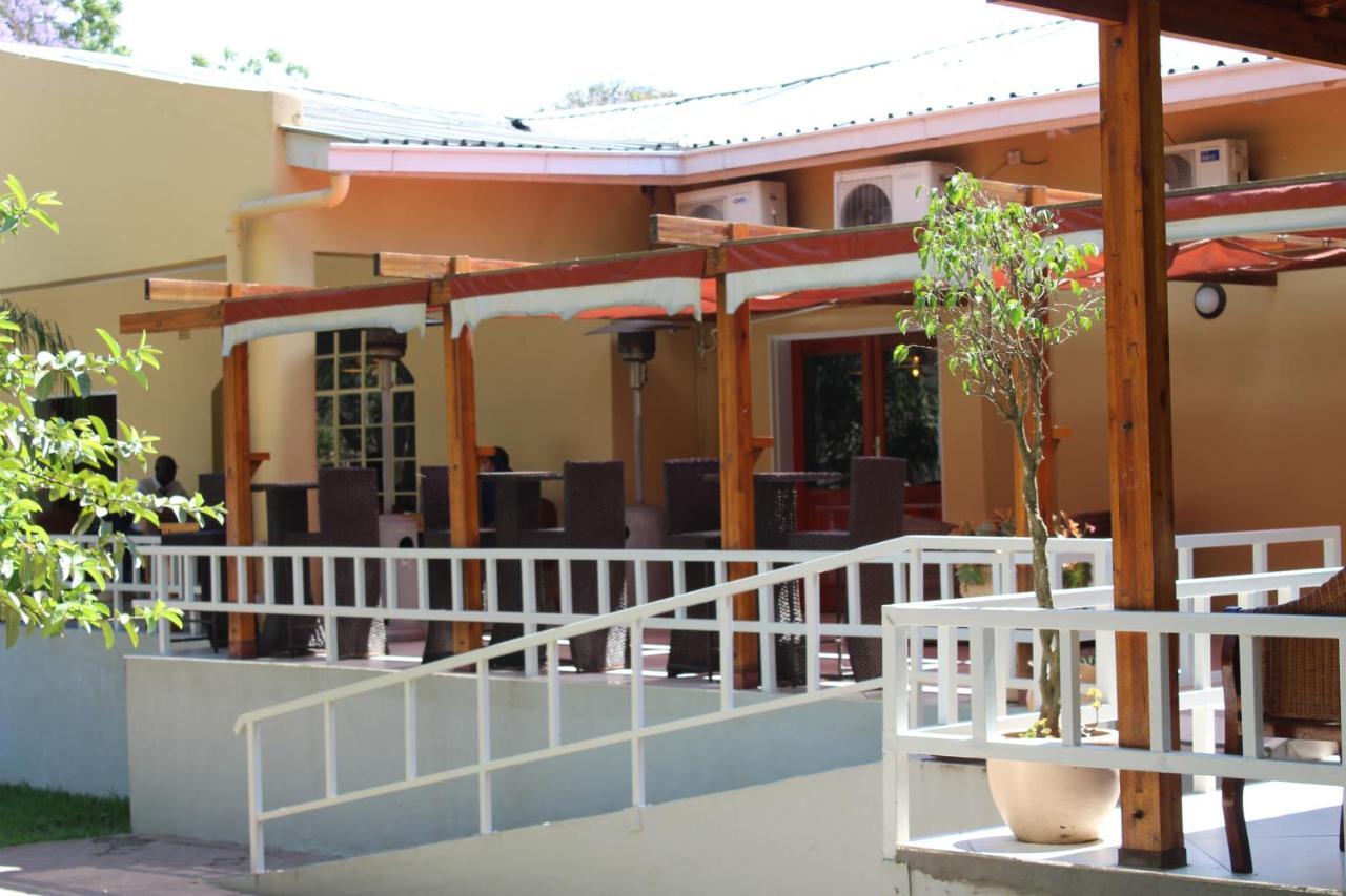 Casa Mia Lodge & Restaurant Блантайр Экстерьер фото