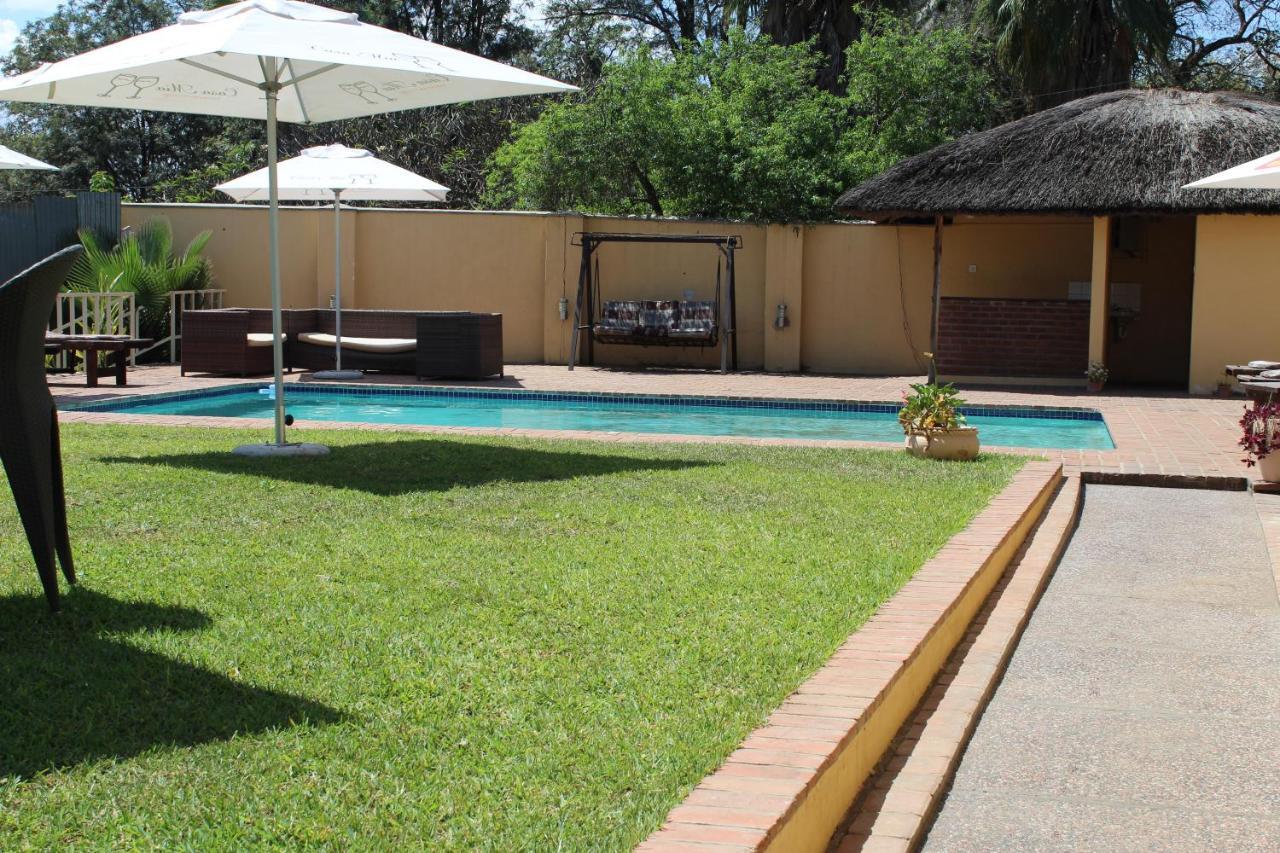 Casa Mia Lodge & Restaurant Блантайр Экстерьер фото